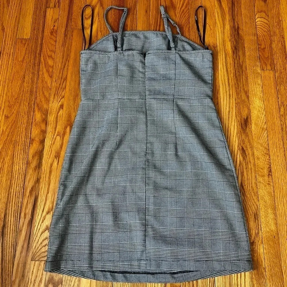 Forever21 spaghetti strap dress - Picture 3 of 5